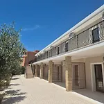 Otel Baia Dei Gigli